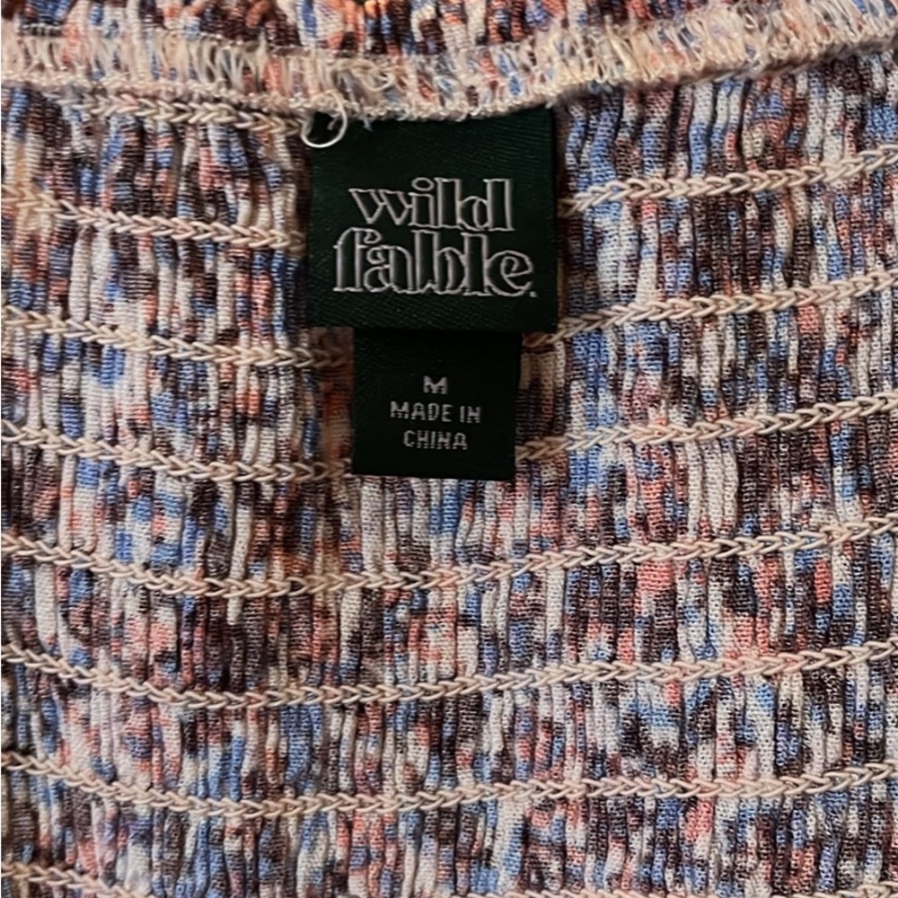 Wild fable flower crop shirt